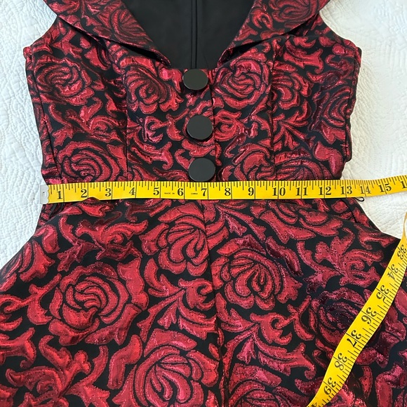 Tatyana Retro Metallic Brocade Fit/Flare Dress.Red/black w/crinoline. XS/S - Picture 12 of 16